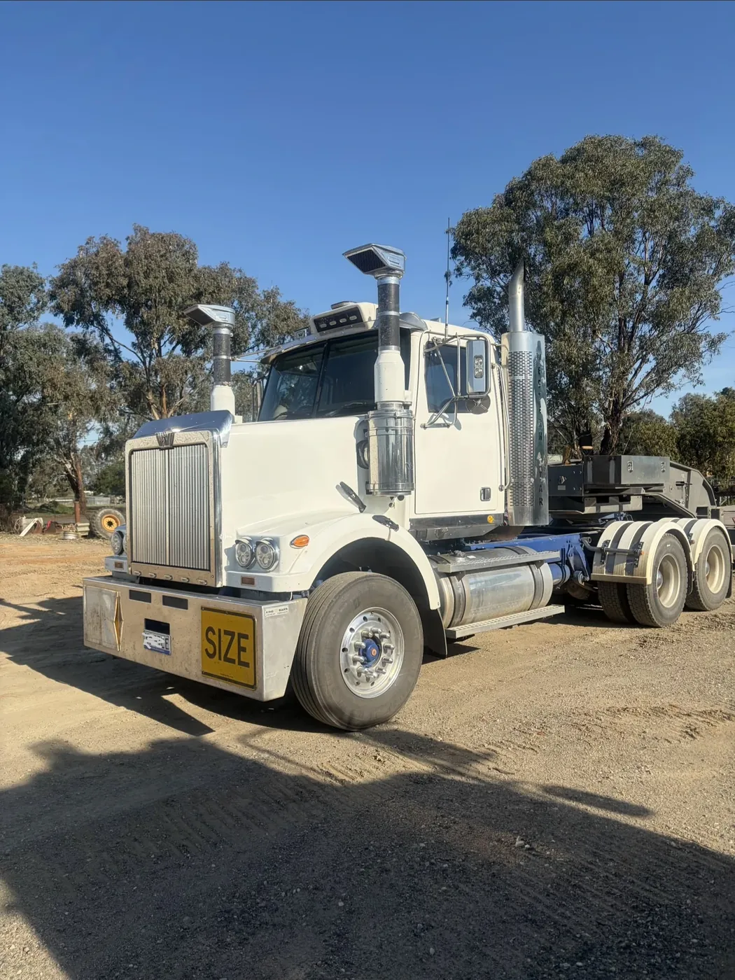 White prime mover truck tuned by Southern Diesel Tuning